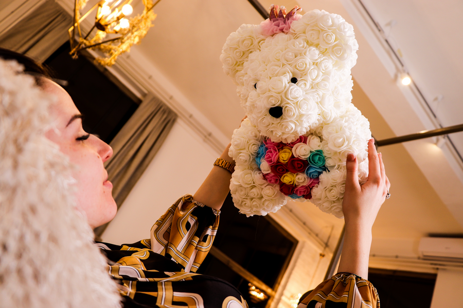 From plush bears to rose bears – the story behind a lovely gift