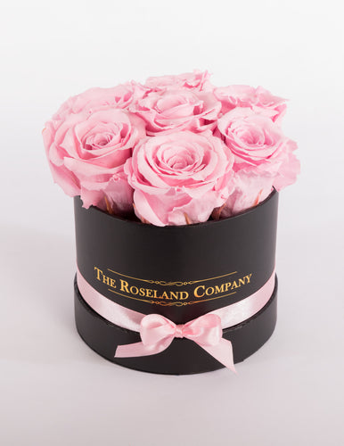 The Roseland Mini Black Round Box - Pink Eternity Roses